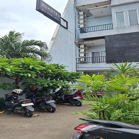 Oyo 93584 Rukotel South Tangerang Buitenkant foto